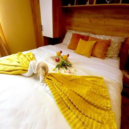 Villa Matan House Otočac Esterno foto