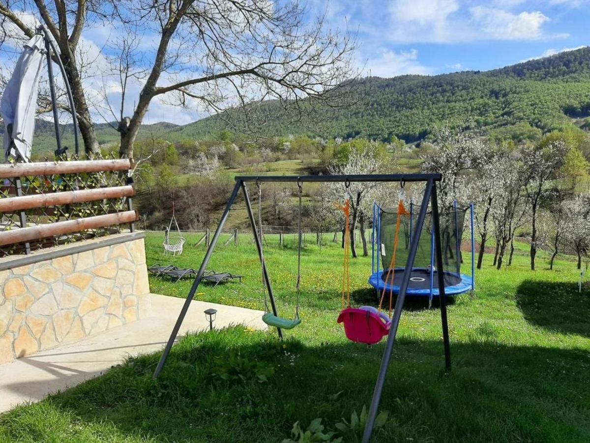 Villa Matan House Otočac Esterno foto